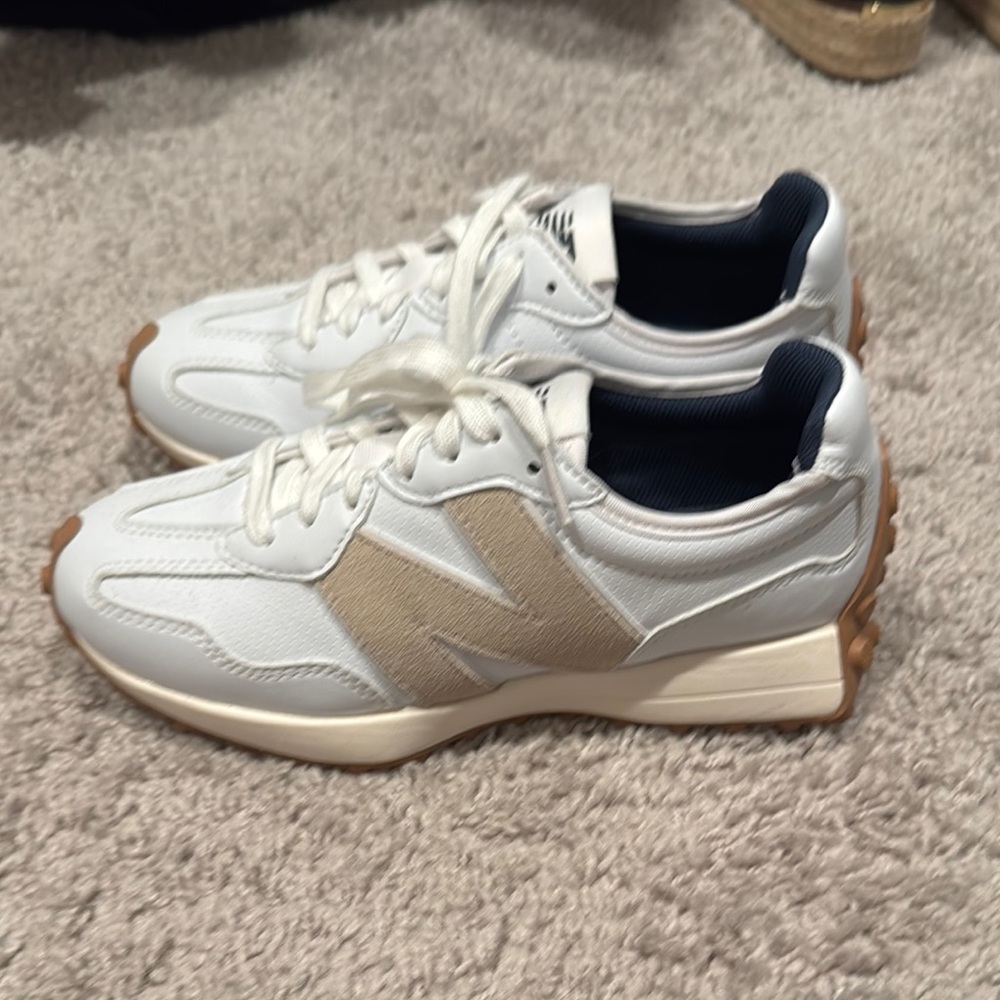 New Balance White and Tan Athletic